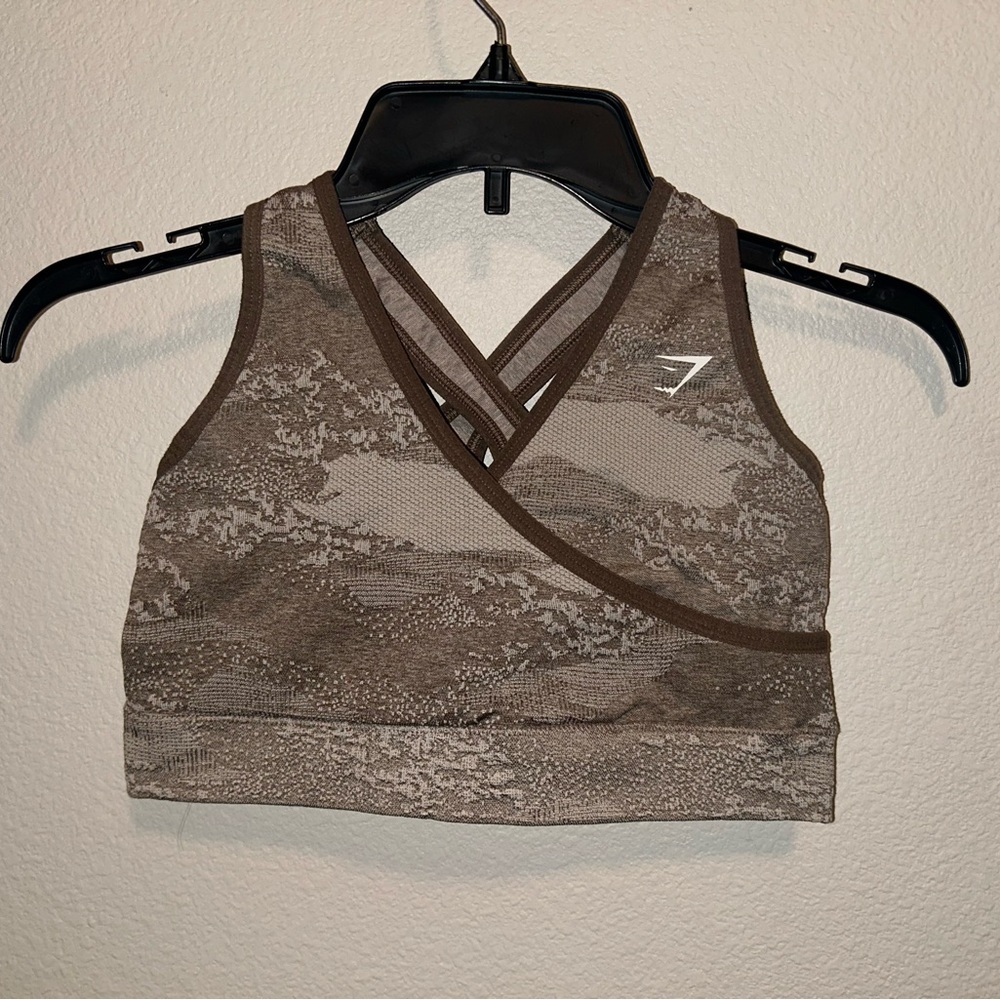 Gymshark Adapt Camo Seamless Sports Bra, Gray/Brown Size S